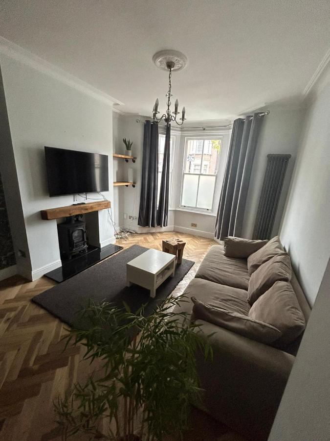 Contemporary 3 Bed House With Spacious Garden Close To Stratford & Canary Wharf Londres Extérieur photo