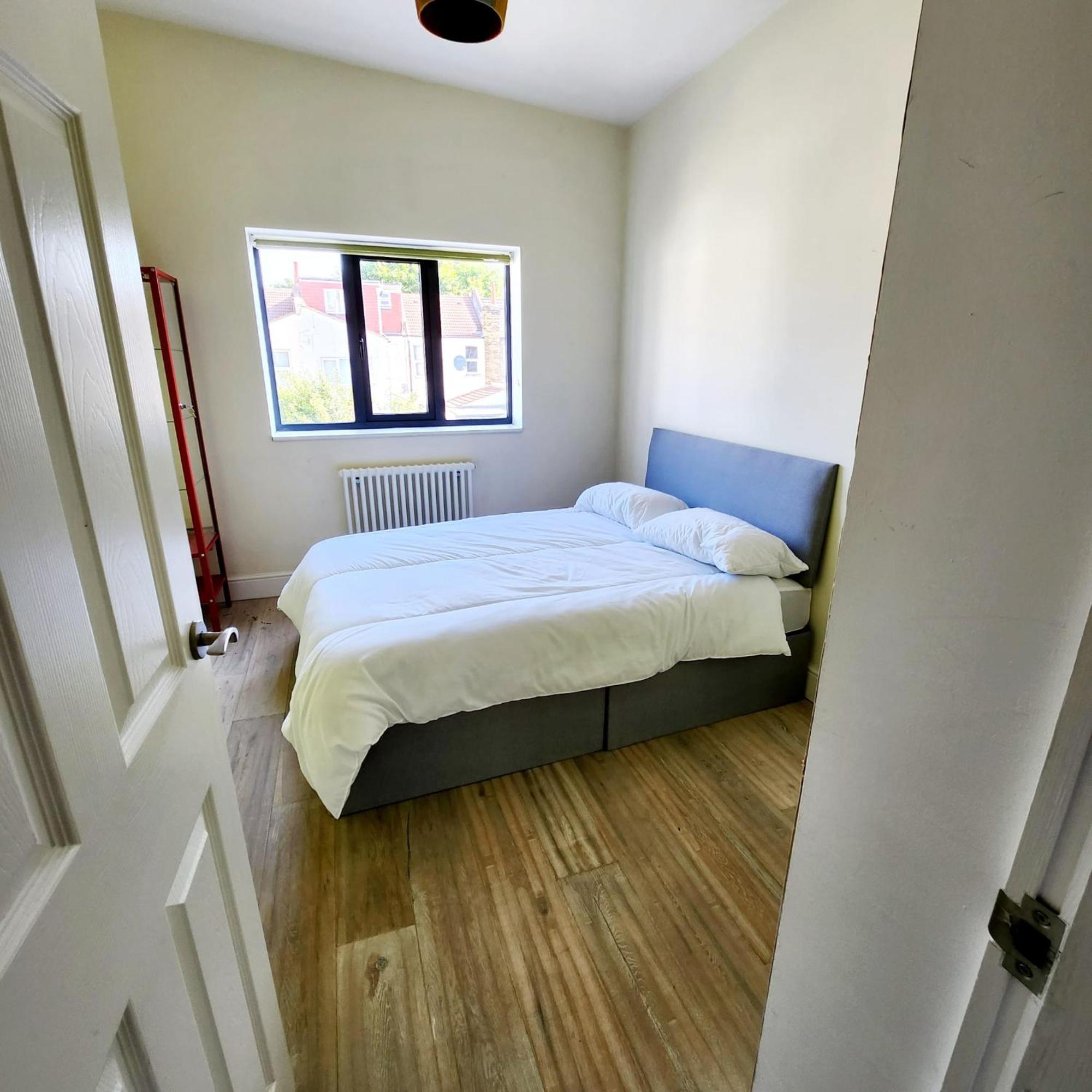 Contemporary 3 Bed House With Spacious Garden Close To Stratford & Canary Wharf Londres Chambre photo